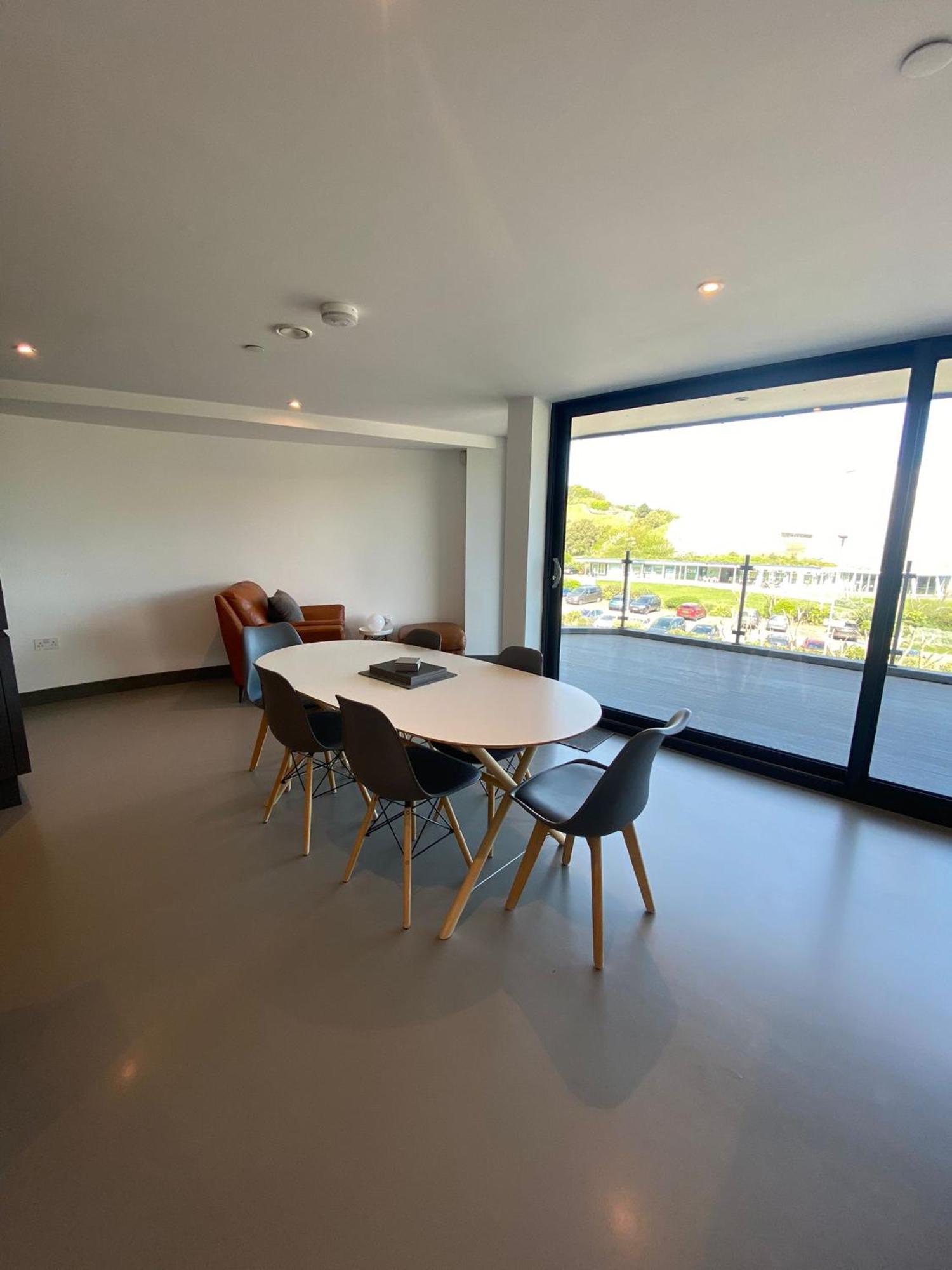 3 The View Apartments Ilfracombe - Hot Tub, Parking, Lift, Ev Buitenkant foto