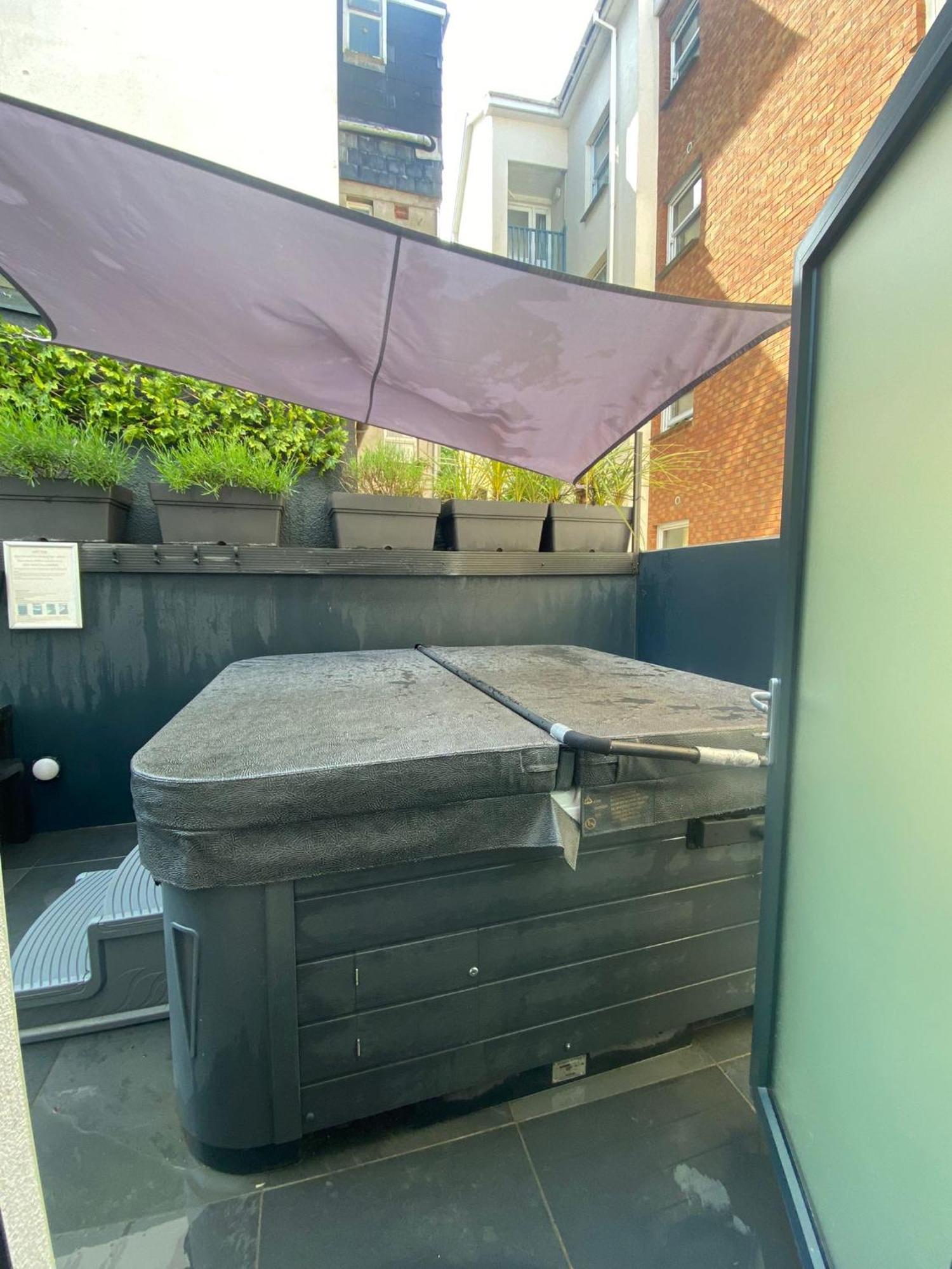 3 The View Apartments Ilfracombe - Hot Tub, Parking, Lift, Ev Buitenkant foto