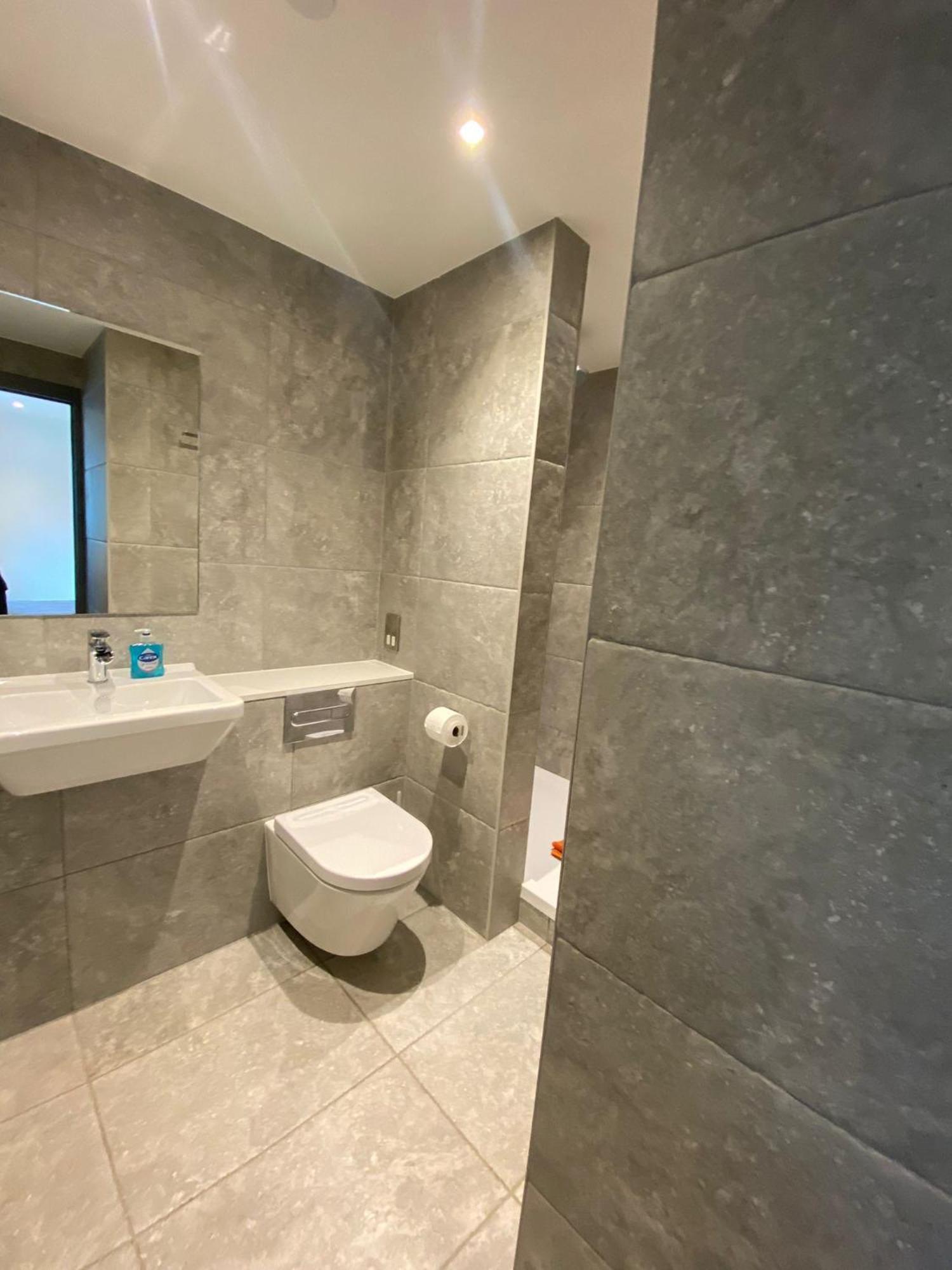 3 The View Apartments Ilfracombe - Hot Tub, Parking, Lift, Ev Buitenkant foto